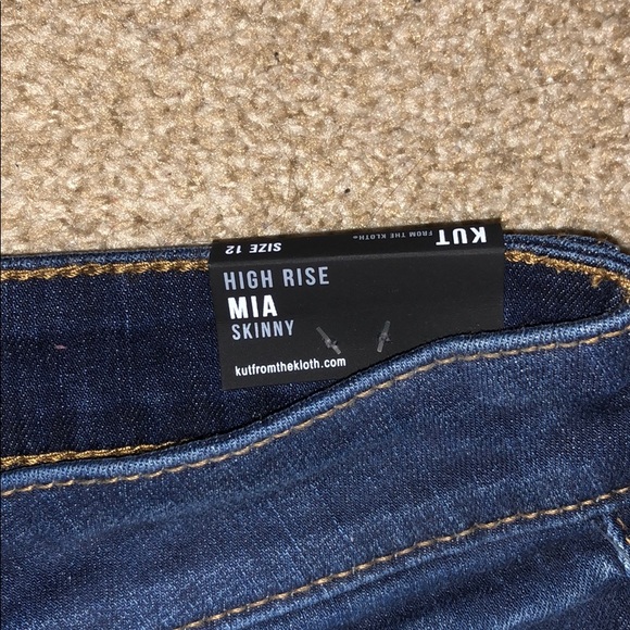Kut From the Kloth Jeans - Picture 3 of 4